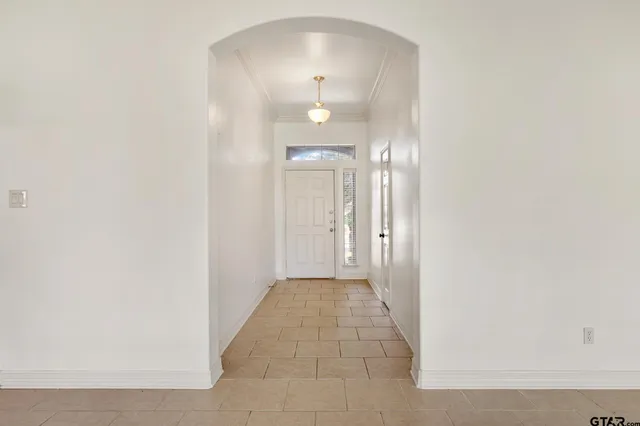 $2,500 | 209 Cass Circle, Tyler, TX 75703