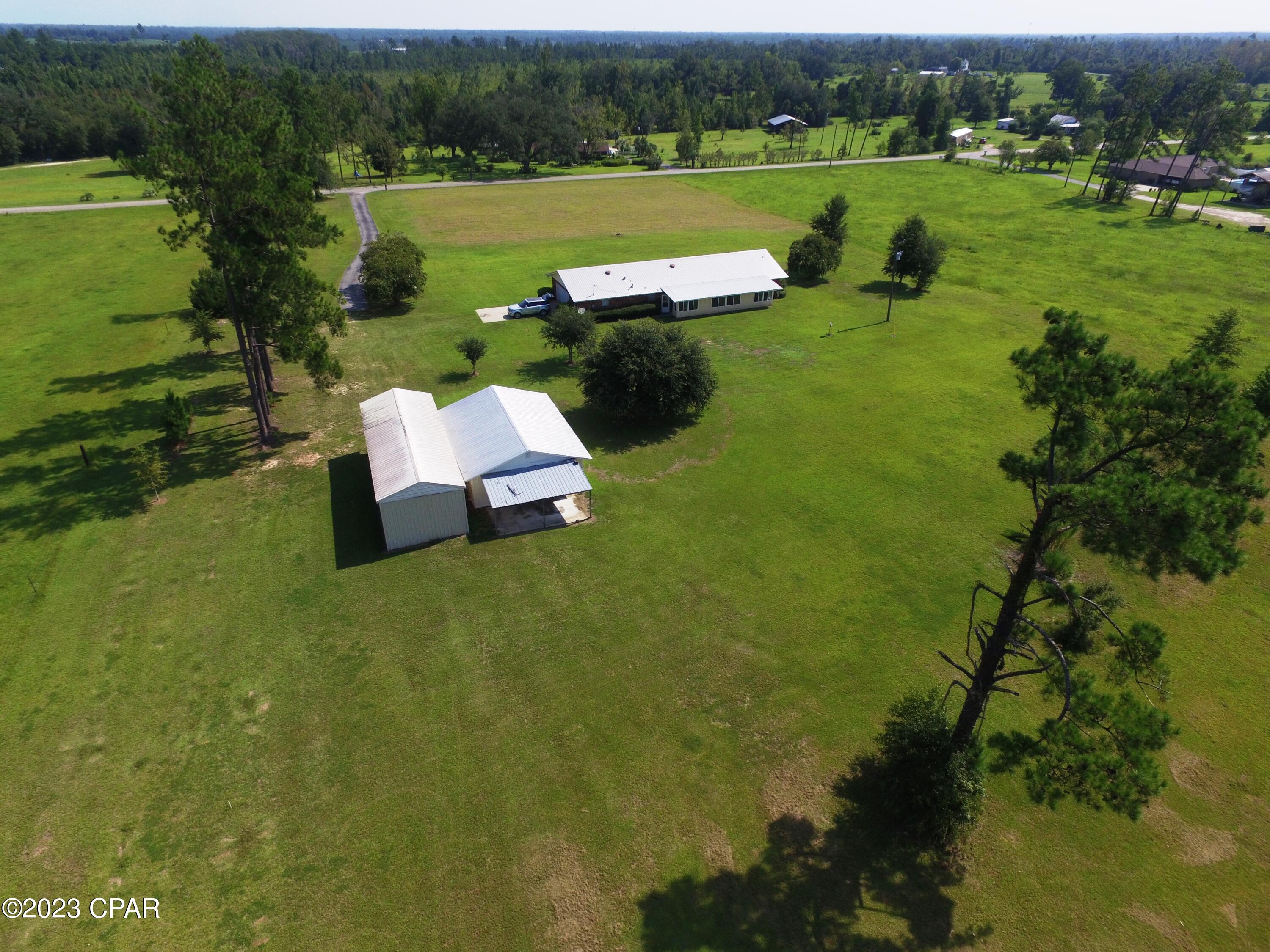 1955 Bethlehem Road Cottondale, FL 32431 - Photo 9 of 45 Gallery Image 9