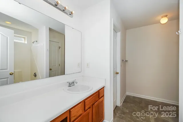 $1,750 | 734 Aberdeen Glen Place, Charlotte, NC 28214