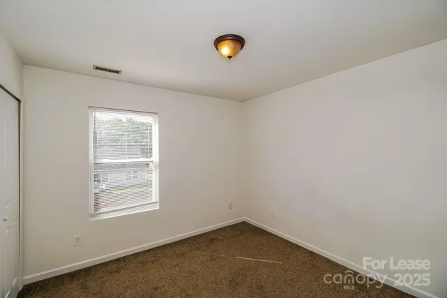 $1,750 | 734 Aberdeen Glen Place, Charlotte, NC 28214