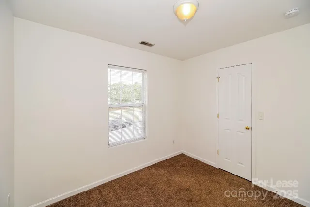 $1,750 | 734 Aberdeen Glen Place, Charlotte, NC 28214