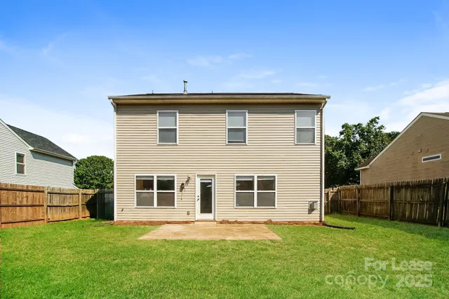 $1,750 | 734 Aberdeen Glen Place, Charlotte, NC 28214