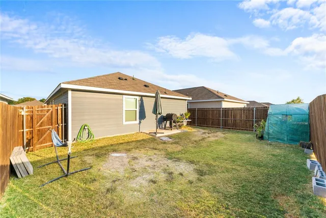 $2,050 | 5644 Rockrose Lane, Princeton, TX 75407