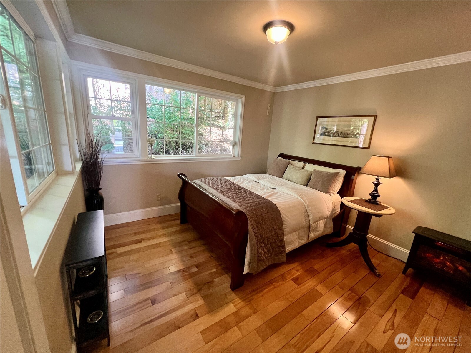 17514 West Riverside Drive Bothell, WA 98011 - Photo 13 of 40 Gallery Image 13