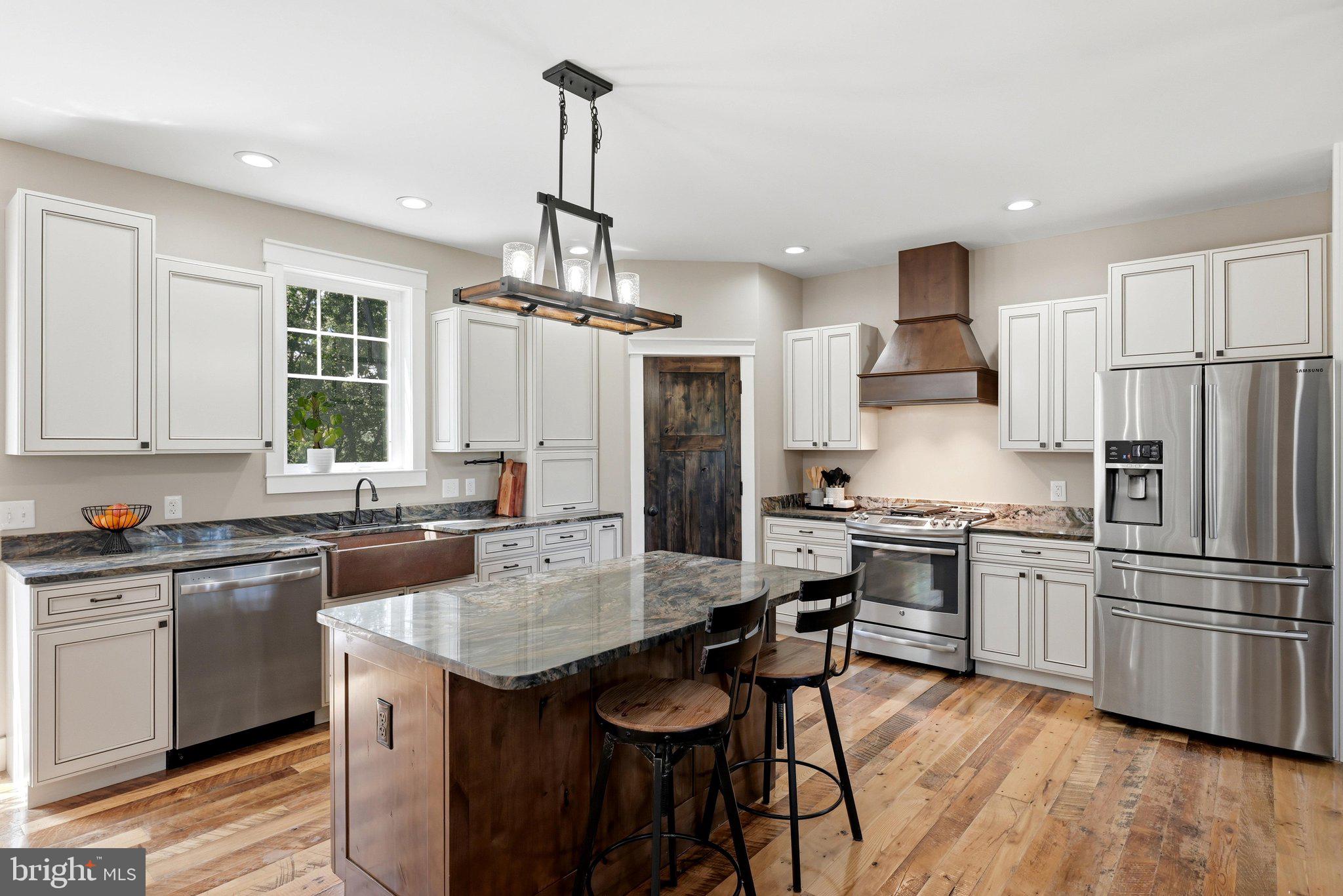 2251 Hunting Ridge Road Winchester, VA 22603 - Photo 15 of 63 Kitchen
