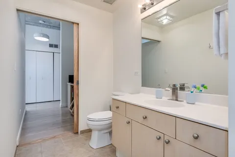 $325,000 | 1720 South Michigan Avenue, Unit 2309, Chicago, IL 60616