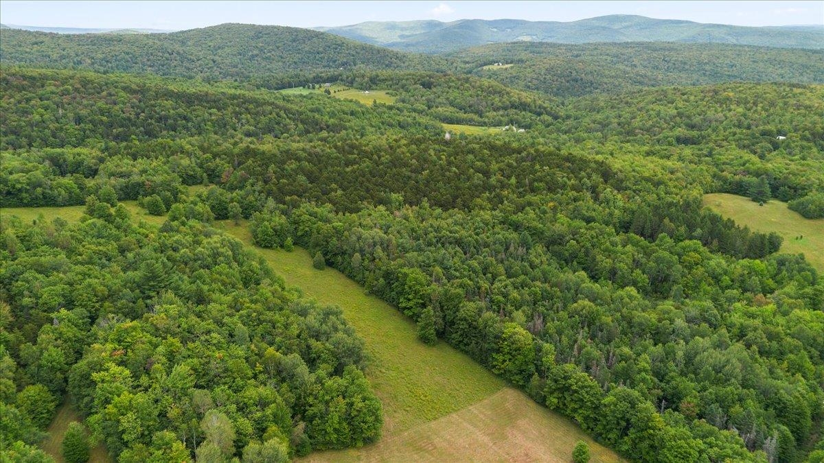 571 Wheeler Road Northfield, VT 05663 - Photo 7 of 15 Gallery Image 7