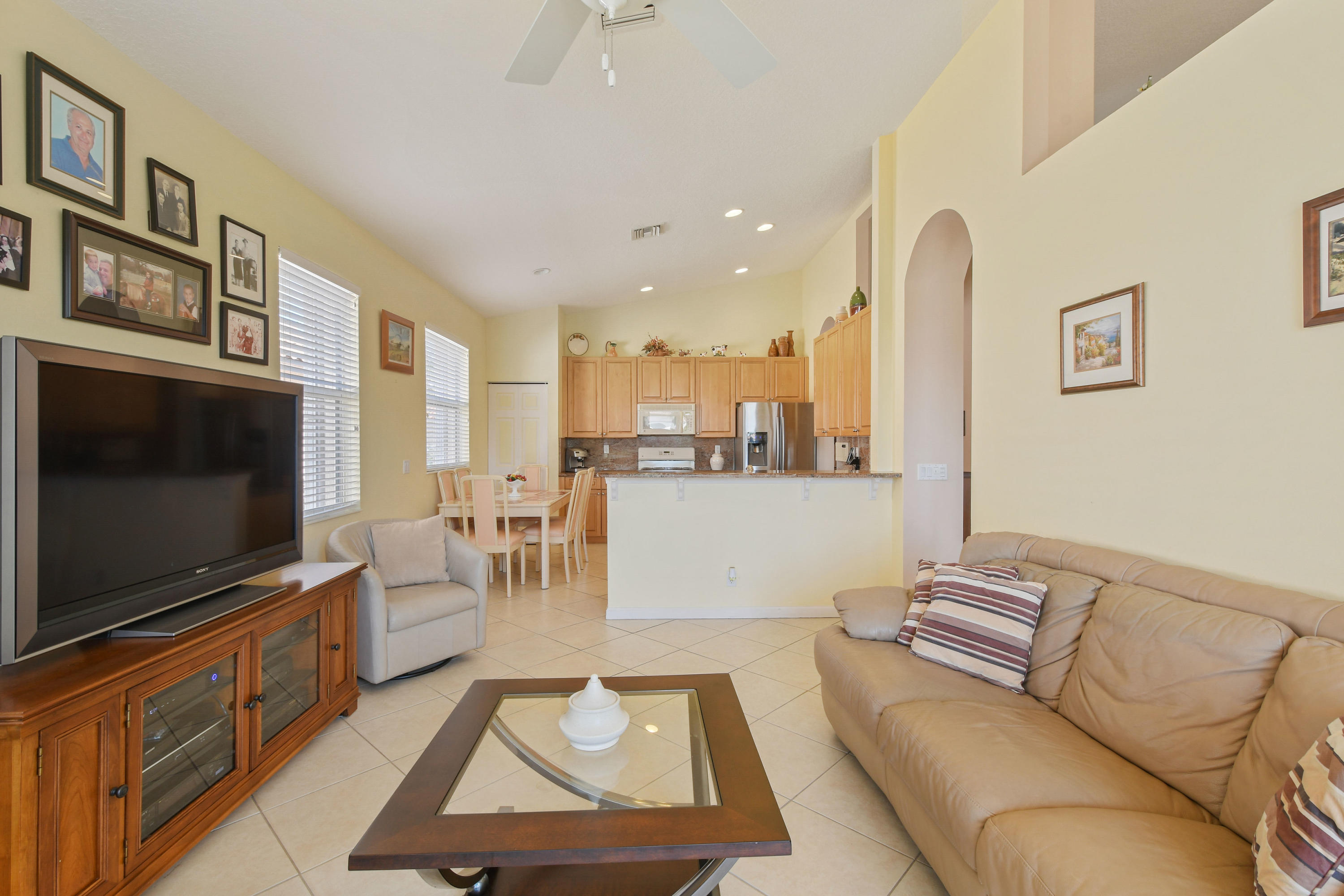 420 Springview Loop Port St. Lucie, FL 34986 - Photo 21 of 78 420NWSpringviewLoop_24