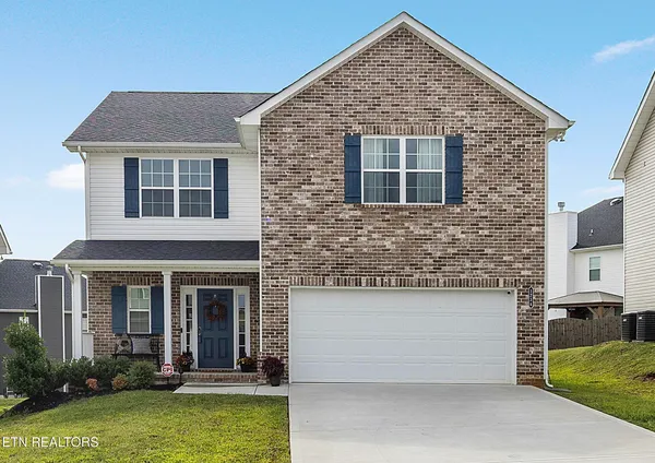 $417,500 | 1234 Solstice Drive, Powell, TN 37849
