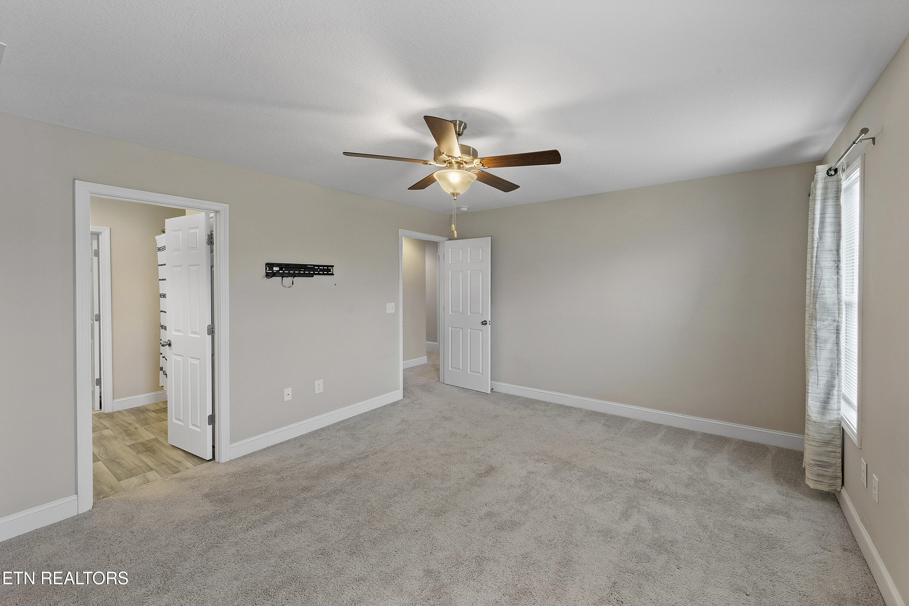 1234 Solstice Drive Powell, TN 37849 - Photo 17 of 32 L40A4334