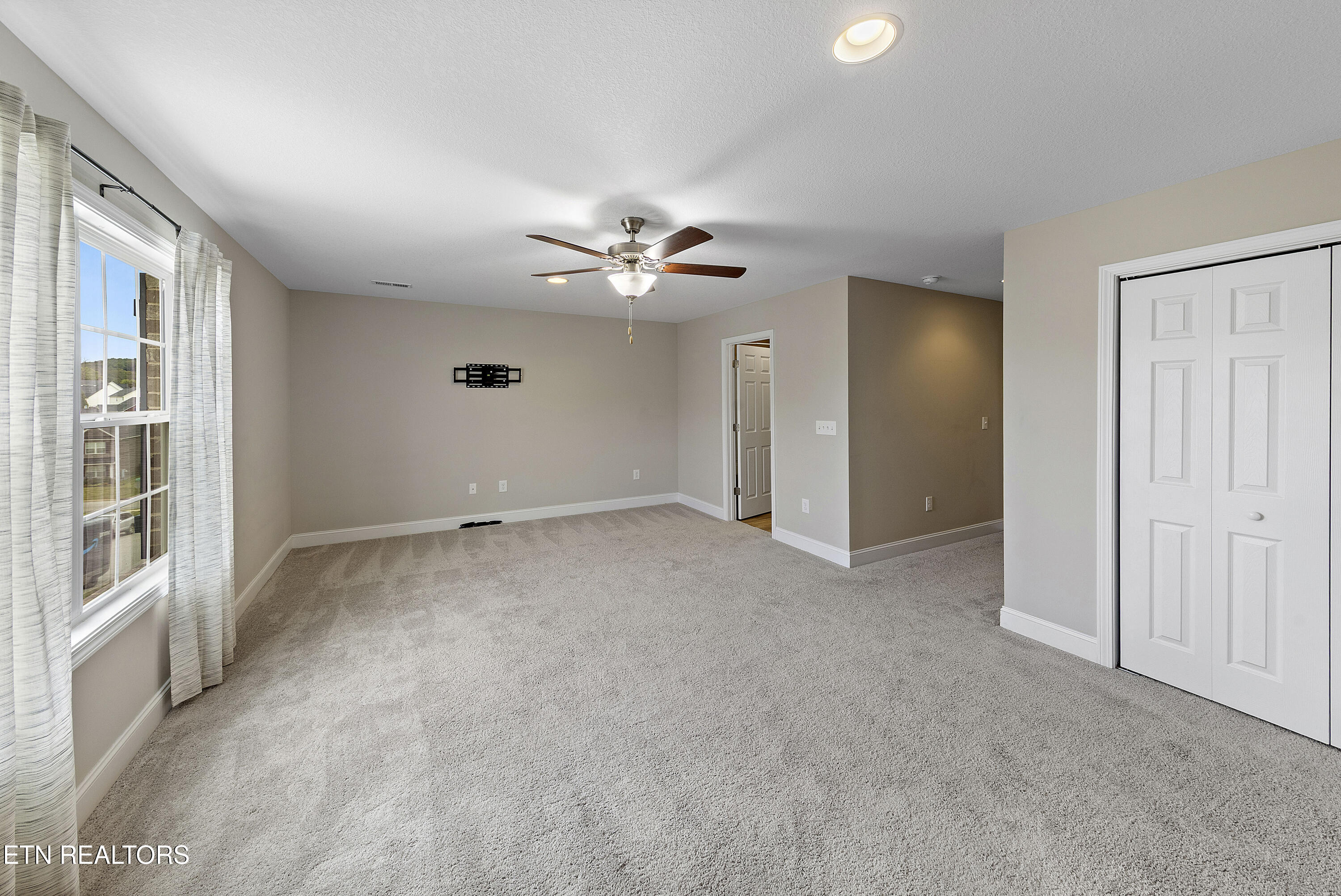 1234 Solstice Drive Powell, TN 37849 - Photo 22 of 32 L40A4319