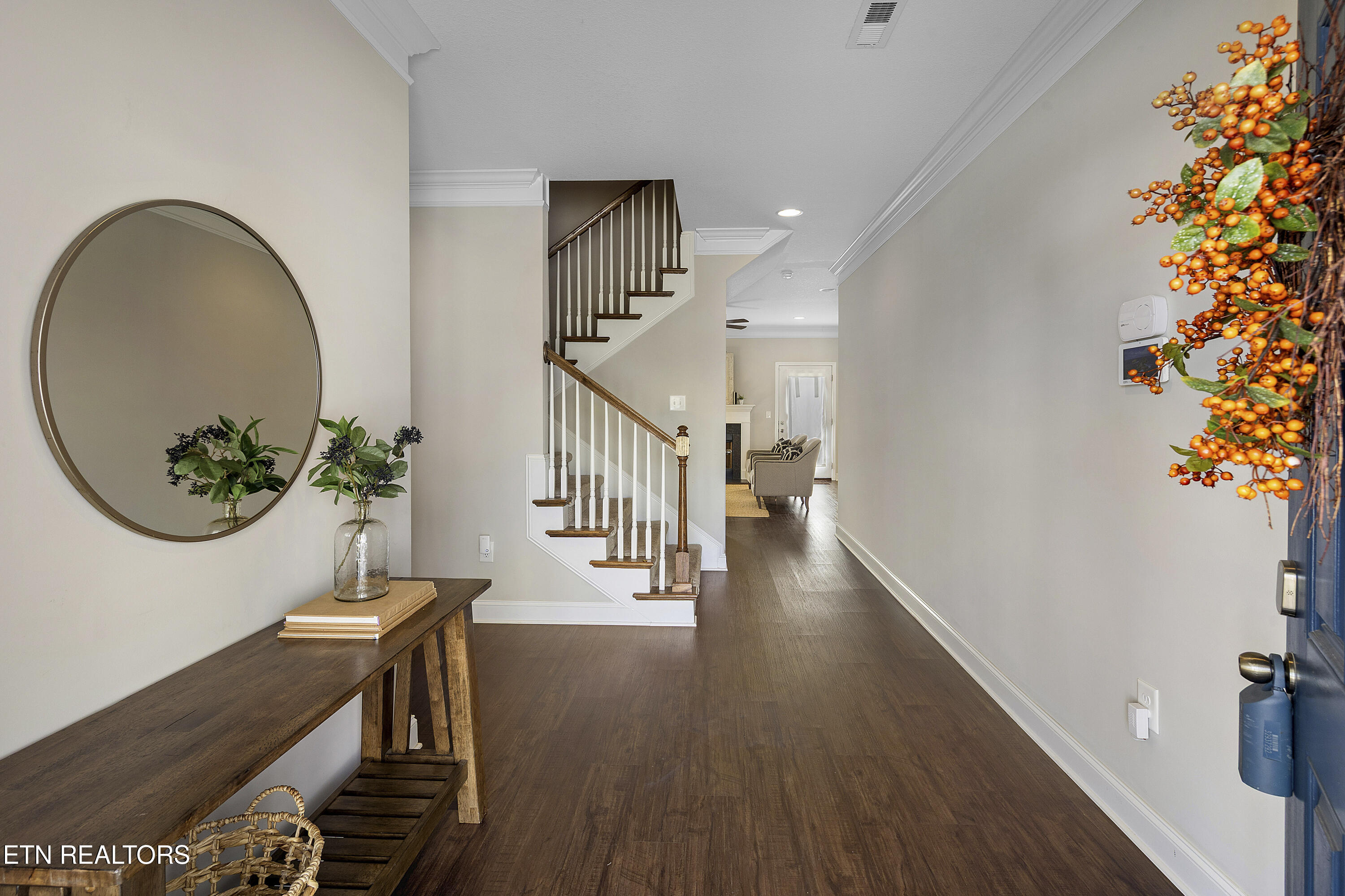 1234 Solstice Drive Powell, TN 37849 - Photo 4 of 32 L40A4254