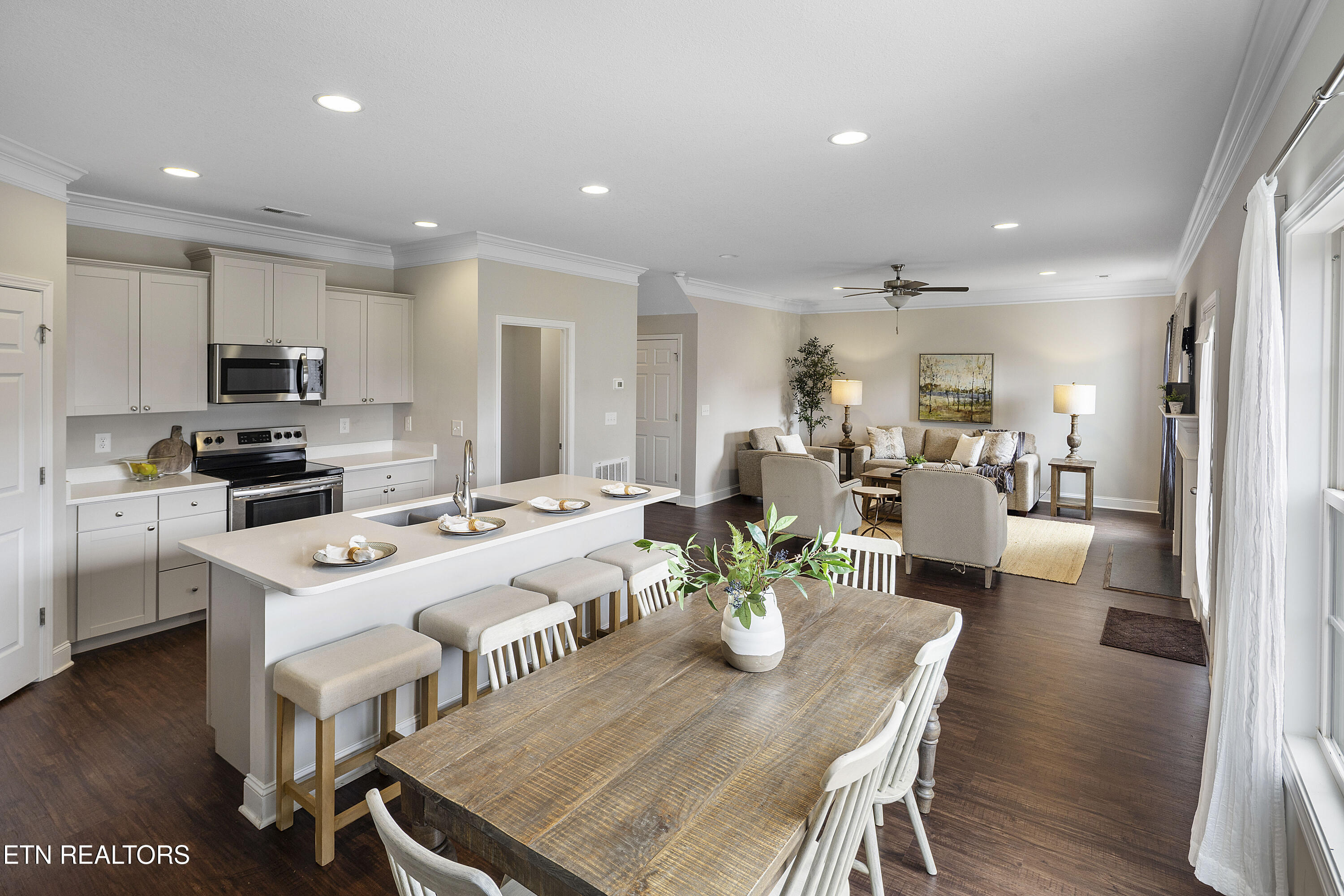 1234 Solstice Drive Powell, TN 37849 - Photo 10 of 32 L40A4281