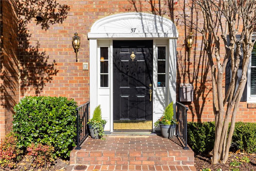 4620 Wieuca Road Northeast, Unit 57 Atlanta, GA 30342 - Photo 3 of 58