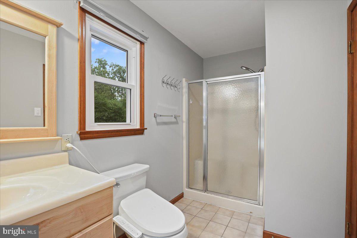 34 Foxchase Road Tabernacle, NJ 08088 - Photo 29 of 46 Primary Bathroom