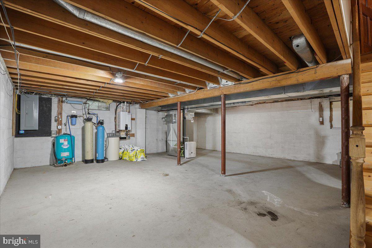 34 Foxchase Road Tabernacle, NJ 08088 - Photo 34 of 46 Full Unfinished Basement