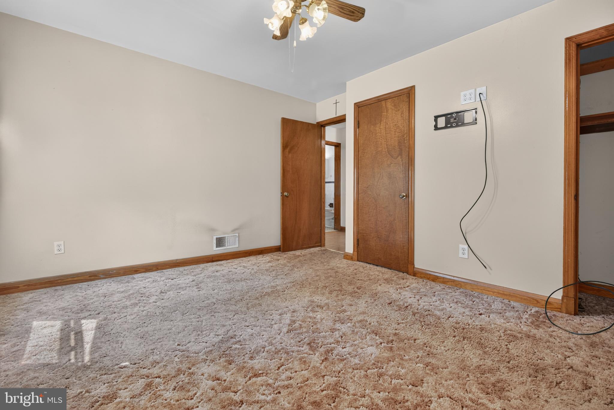 16 Balfred Road Baltimore, MD 21228 - Photo 19 of 29 Gallery Image 19