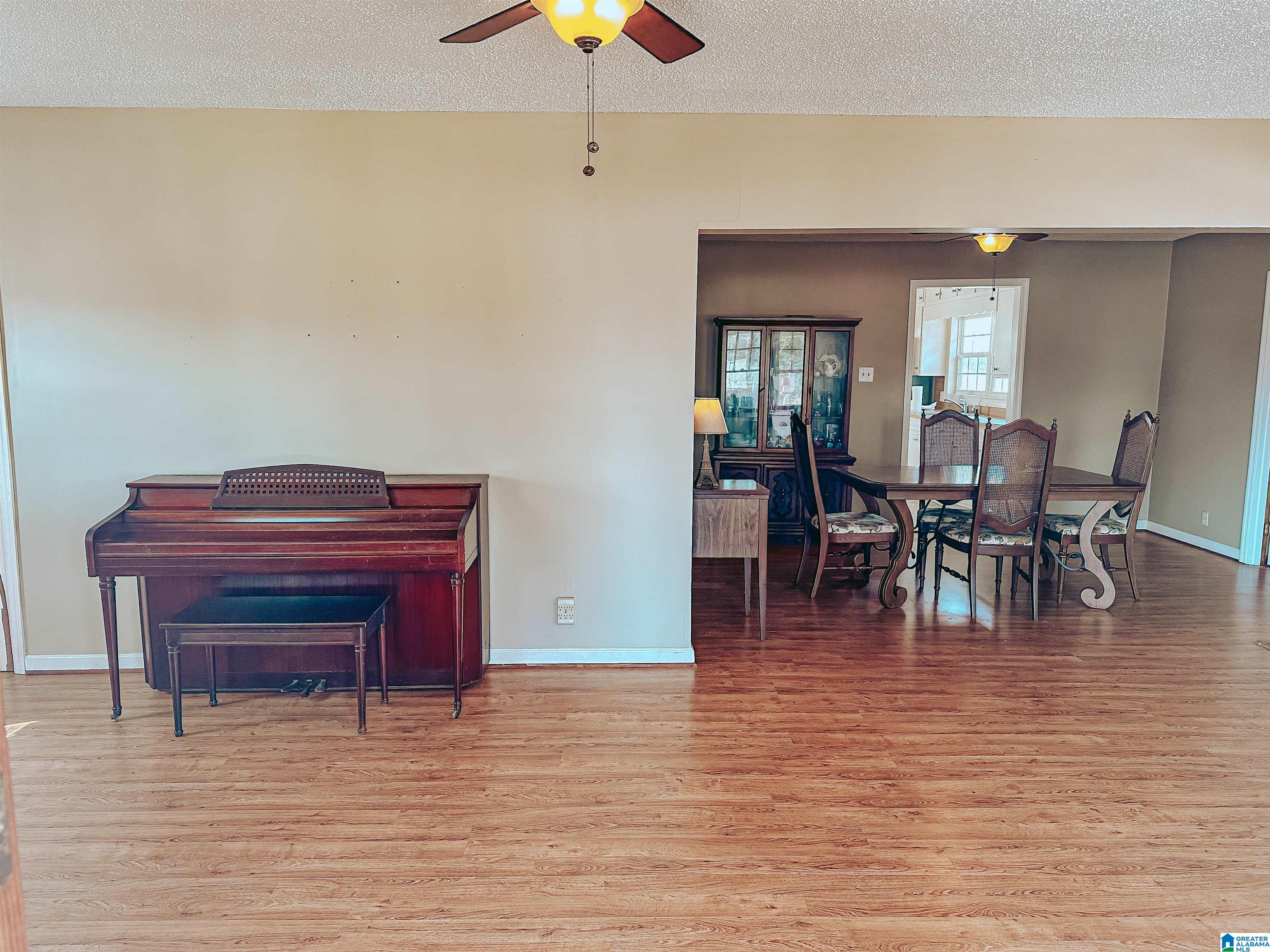 99 9th Street Ragland, AL 35131 - Photo 4 of 13