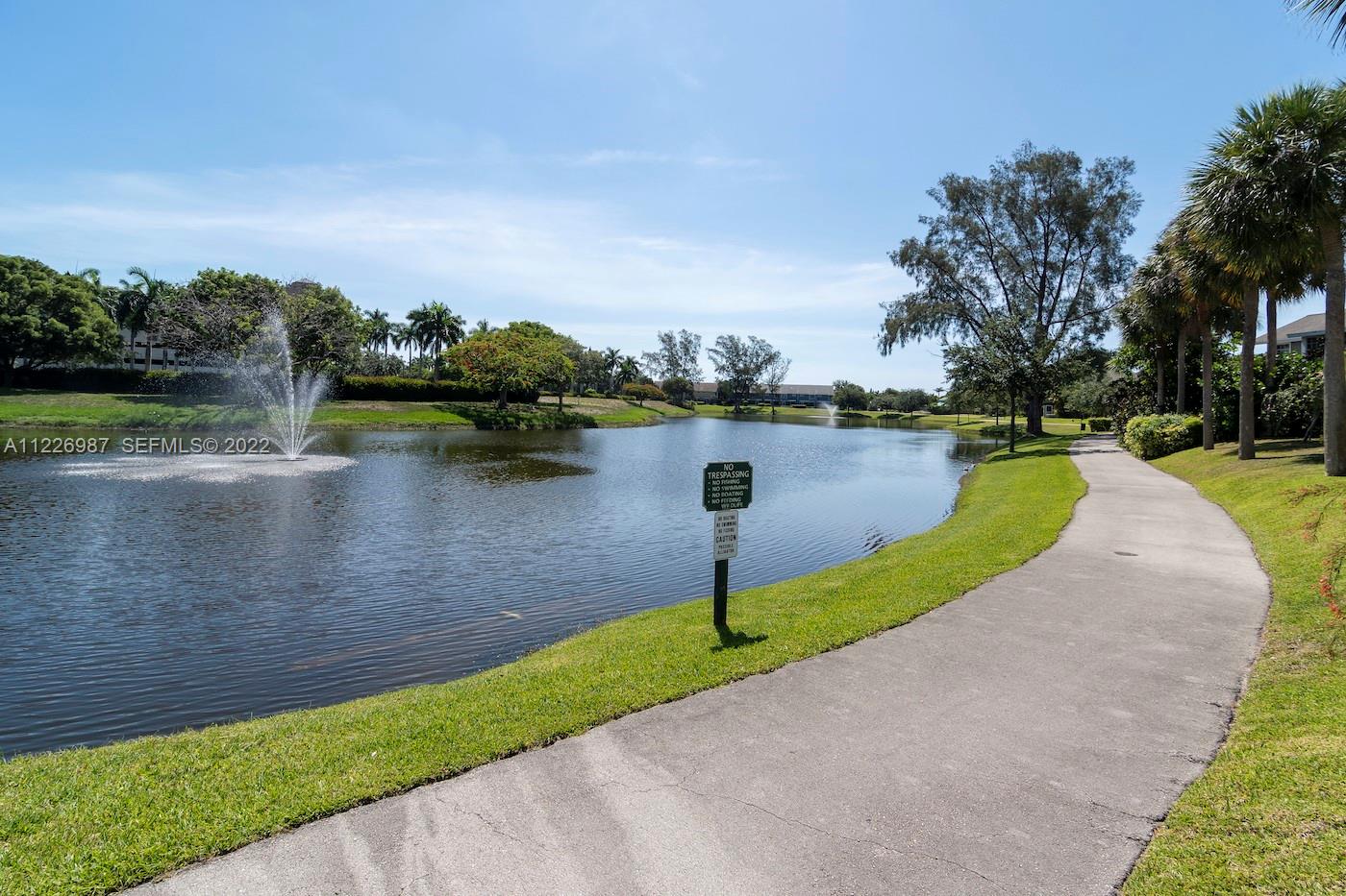 5319 Sapphire Valley Boca Raton, FL 33431 - Photo 29 of 45 Gallery Image 29