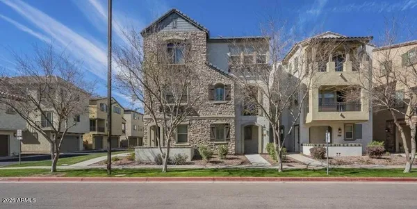 $419,990 | 2673 South Balsam Drive, Gilbert, AZ 85295
