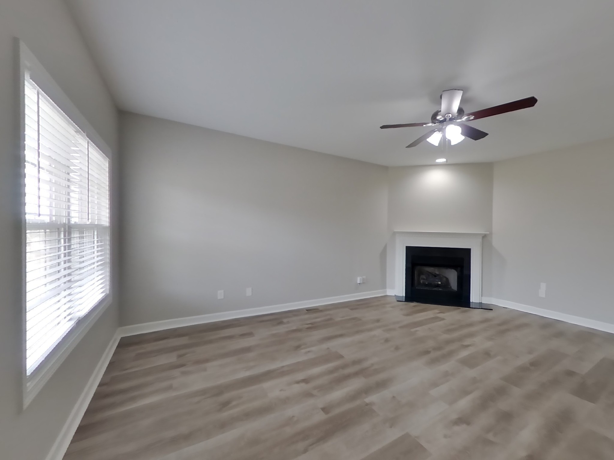 1015 Golf View Way Spring Hill, TN 37174 - Photo 2 of 18