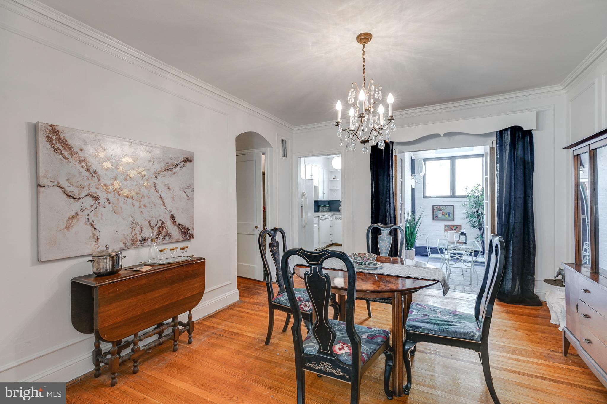 2139 St James Place Philadelphia, PA 19103 - Photo 11 of 50