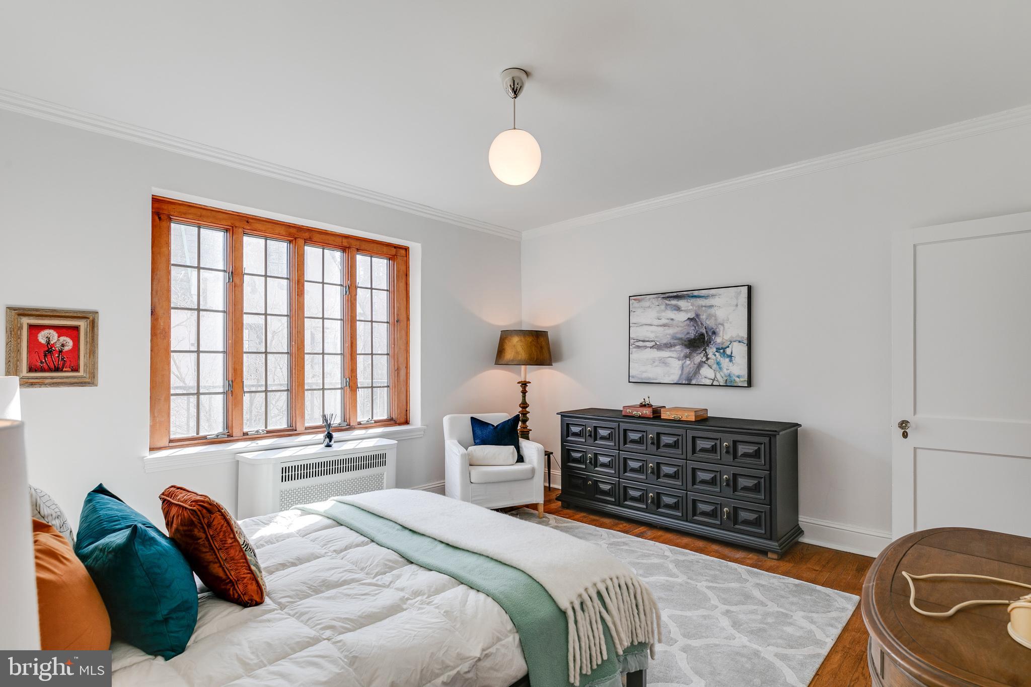 2139 St James Place Philadelphia, PA 19103 - Photo 22 of 50