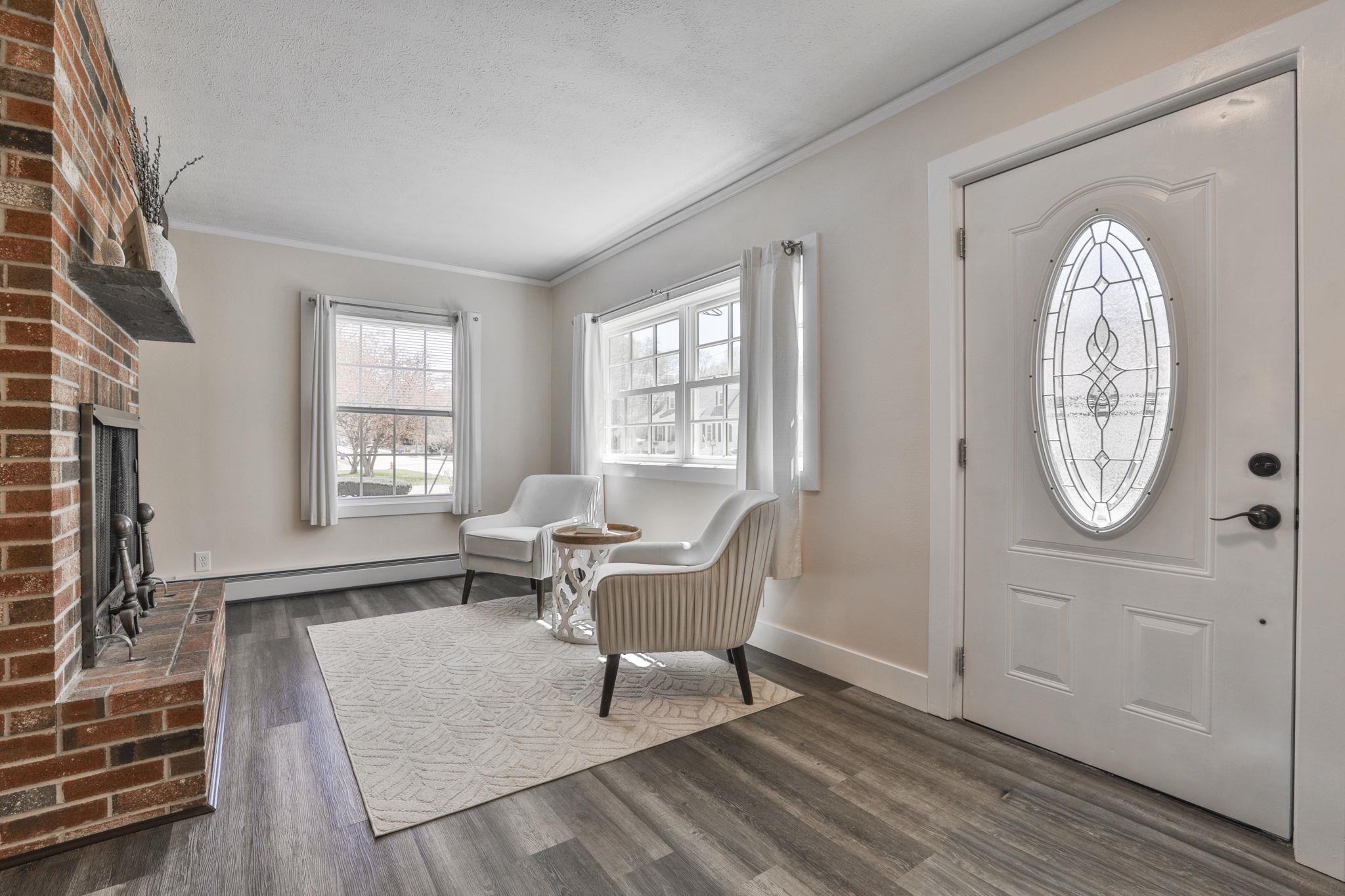 316 Blodget Street Manchester, NH 03104 - Photo 7 of 34