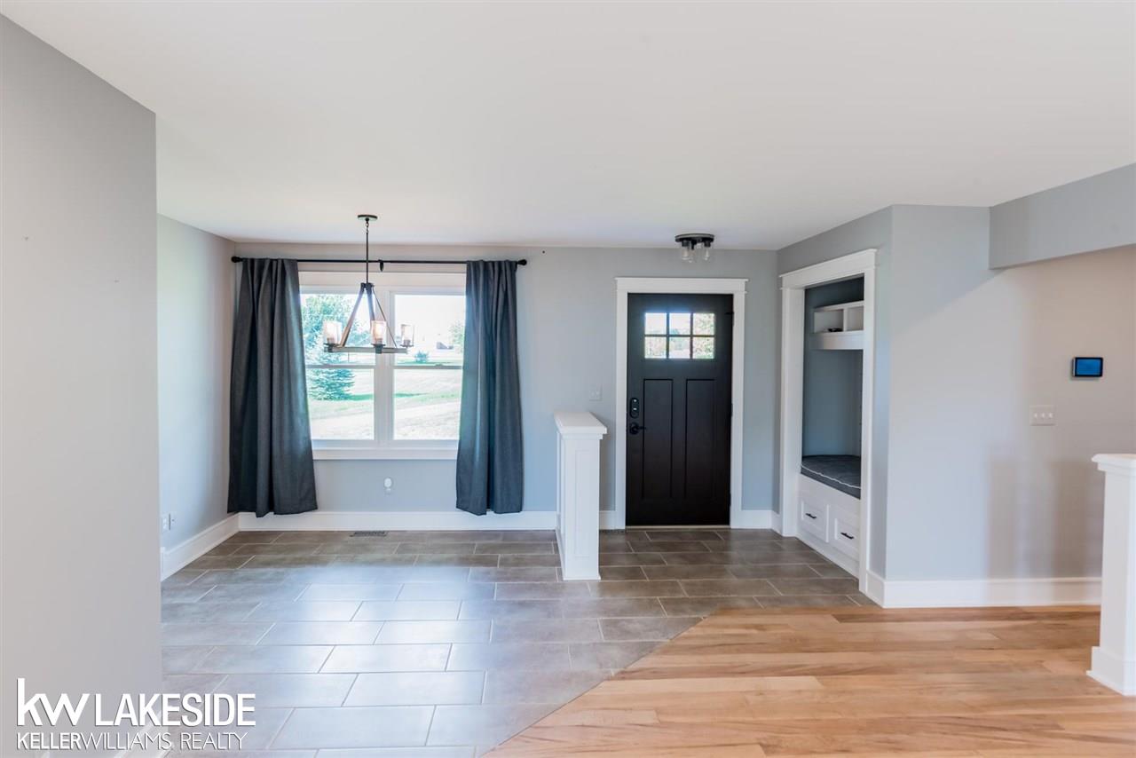 3815 Rochester Road Dryden, MI 48428 - Photo 18 of 43 50057984-17.JPG