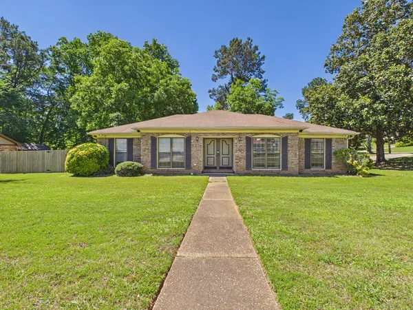 $272,900 | 1332 North Ridge Drive, Columbus, GA 31904