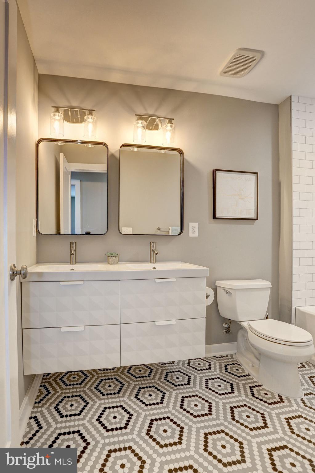 10111 Capitol View Avenue Silver Spring, MD 20910 - Photo 30 of 47 Gallery Image 30
