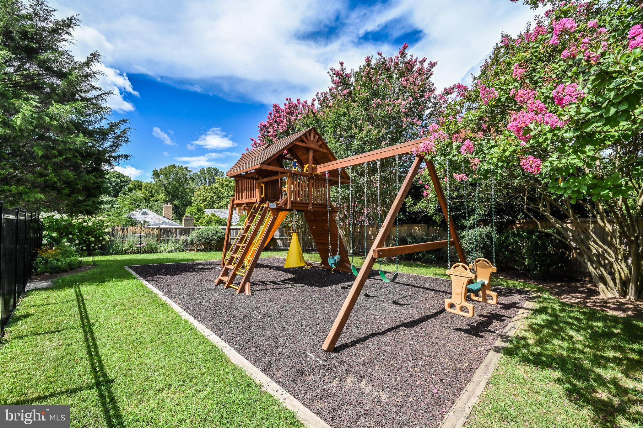 4410 Boxwood Road Bethesda, MD 20816 - Photo 99 of 101 Community Playground