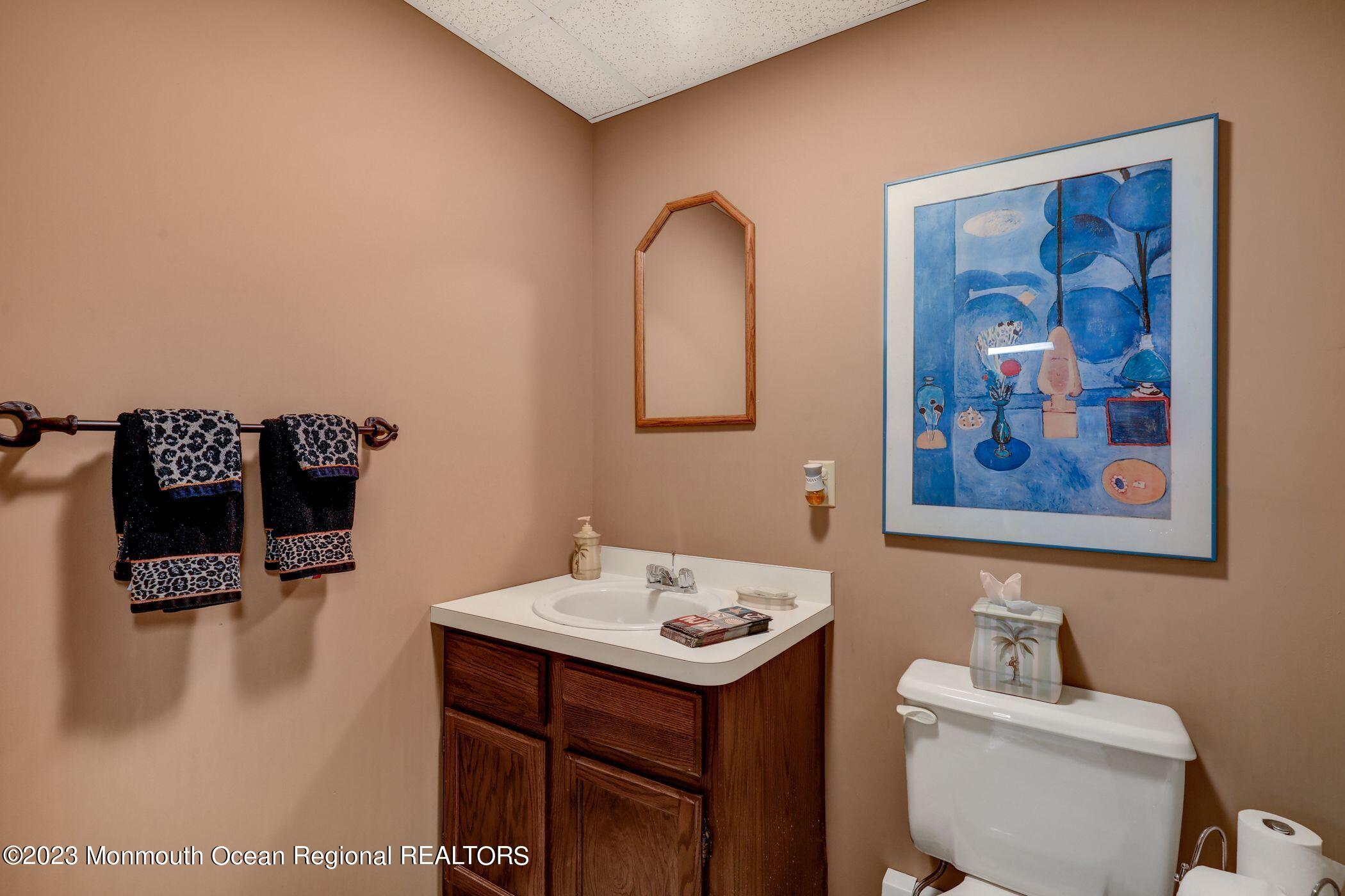 14 Nancy Road Marlboro, NJ 07746 - Photo 34 of 43 14 nancy basement half bathroom