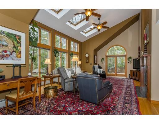 15 Robbin Road Canton, MA 02021 - Photo 11 of 30