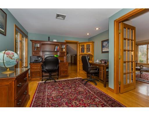 15 Robbin Road Canton, MA 02021 - Photo 17 of 30