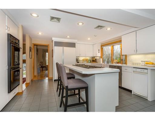 15 Robbin Road Canton, MA 02021 - Photo 7 of 30