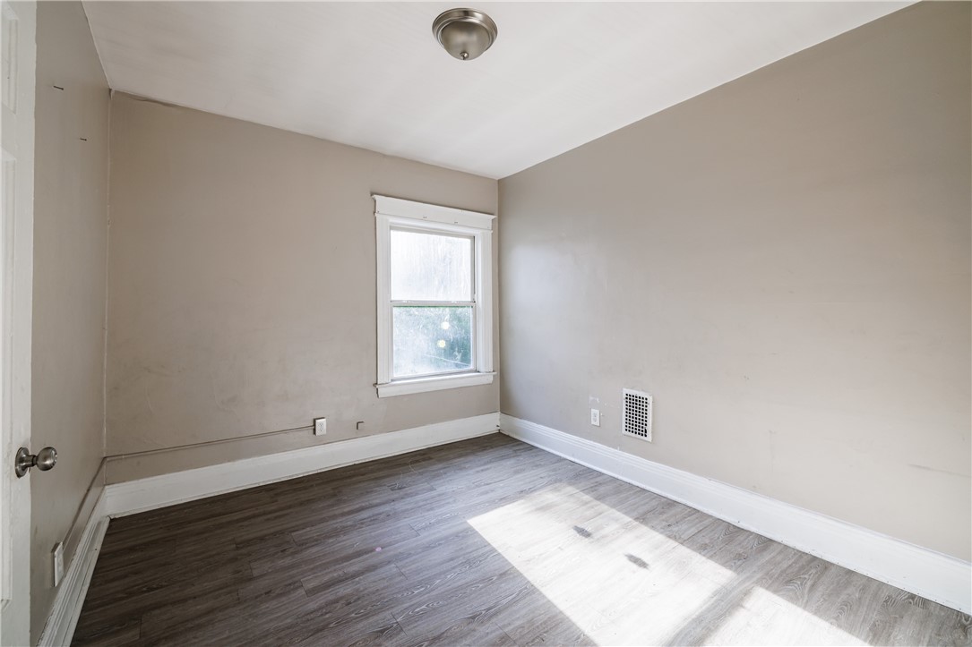 110 Ridgeway Avenue Rochester, NY 14615 - Photo 39 of 44