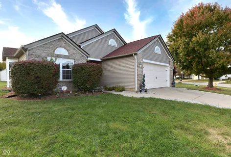 $258,000 | 10825 Sedgegrass Drive, Indianapolis, IN 46235