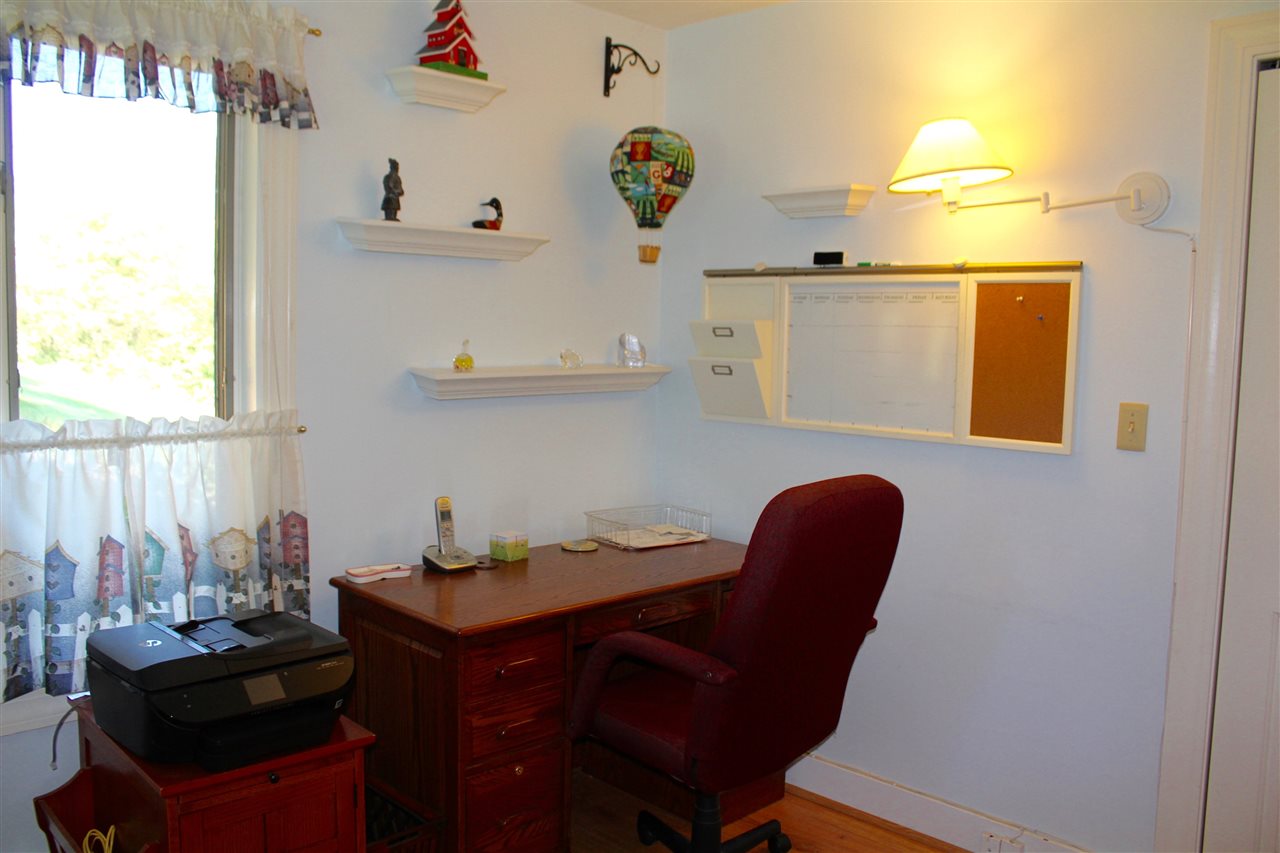 416 Lyman Batcheller Road, Unit D Hartford, VT 05059 - Photo 12 of 27 Gallery Image 12