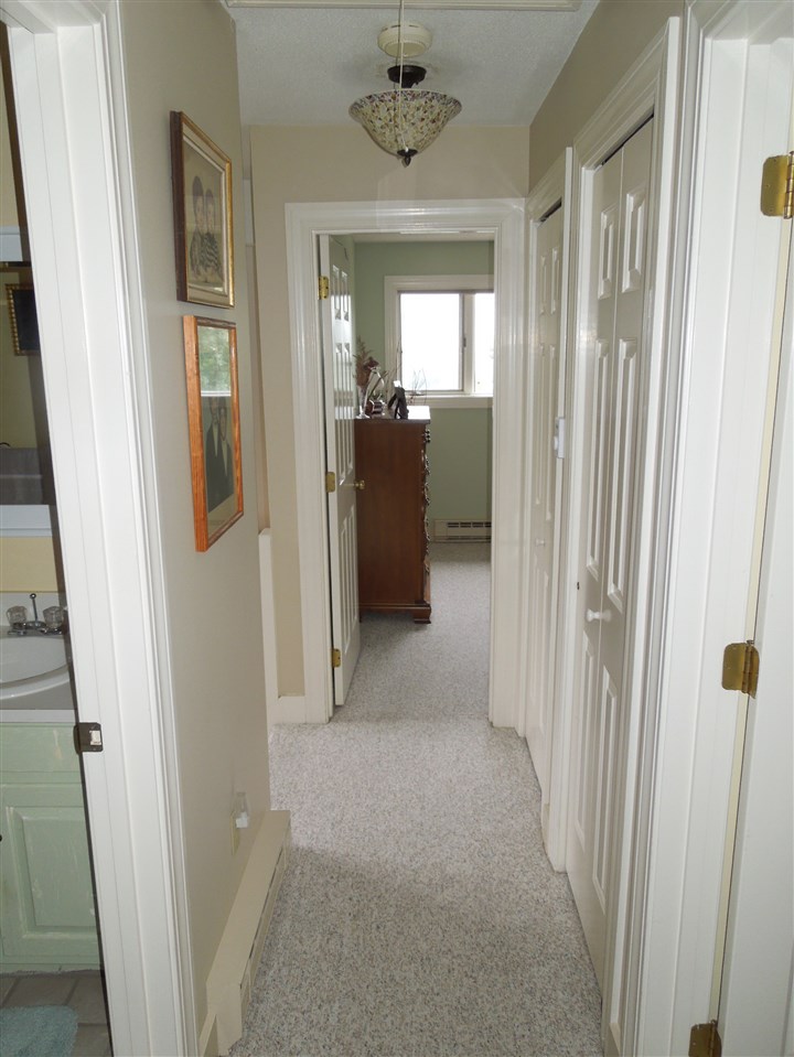 416 Lyman Batcheller Road, Unit D Hartford, VT 05059 - Photo 21 of 27 Gallery Image 21