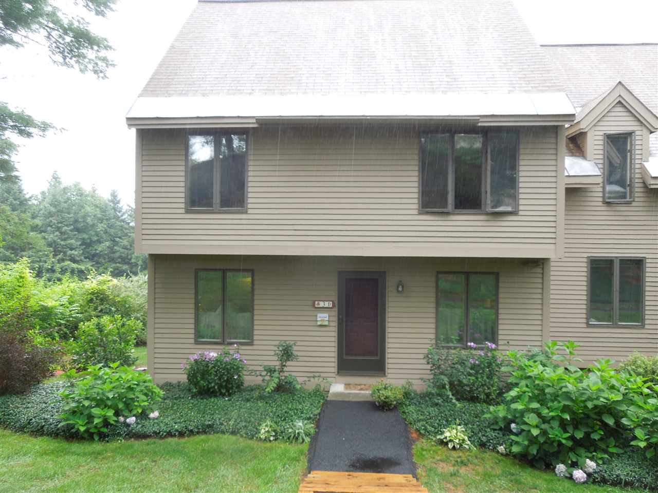 416 Lyman Batcheller Road, Unit D Hartford, VT 05059 - Photo 25 of 27 Gallery Image 25