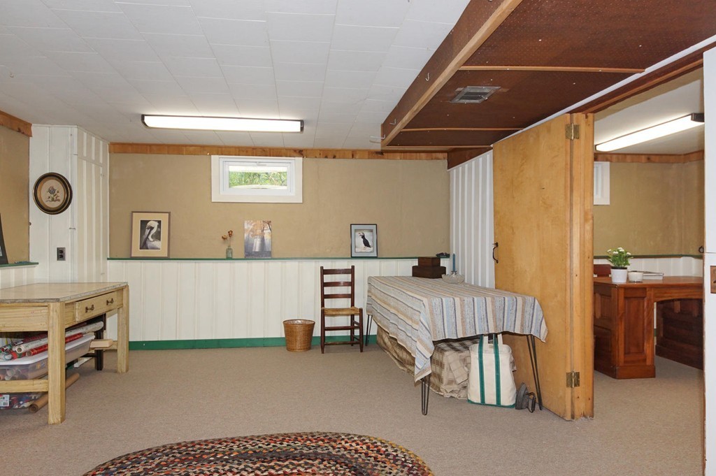 33 Crown Road Westford, MA 01886 - Photo 15 of 20 Gallery Image 15