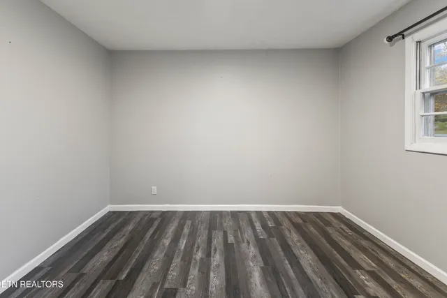 $287,900 | 8217 Cherokee Trail, Crossville, TN 38572