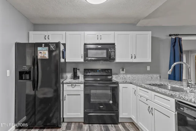 $287,900 | 8217 Cherokee Trail, Crossville, TN 38572