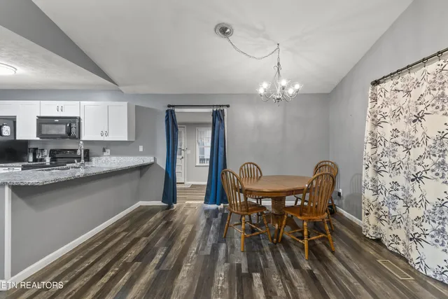 $287,900 | 8217 Cherokee Trail, Crossville, TN 38572