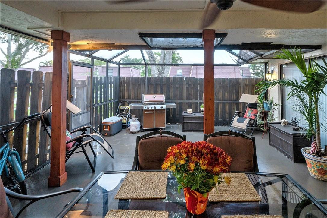7589 Courtyard Run West, Unit 7589 Boca Raton, FL 33433 - Photo 13 of 18 Photo 13