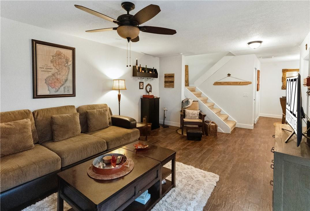 7589 Courtyard Run West, Unit 7589 Boca Raton, FL 33433 - Photo 2 of 18 Photo 2