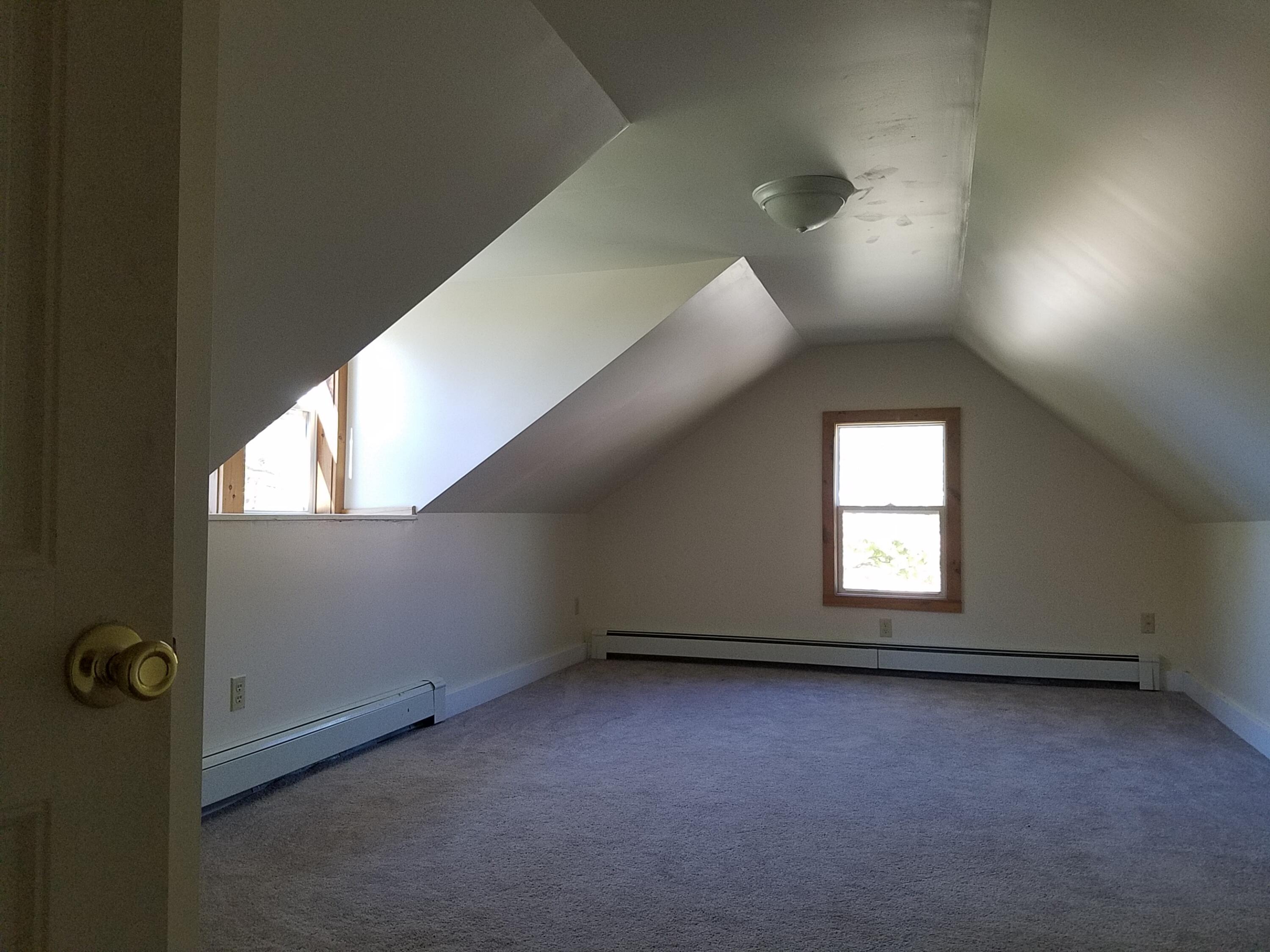 39 Floral Street Bath, ME 04530 - Photo 9 of 17 20170516_090036