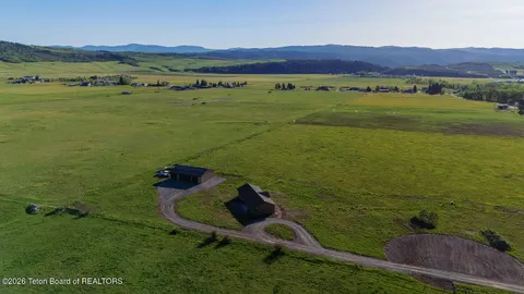 $835,000 | 184 Buttercup Lane, Bedford, WY 83112