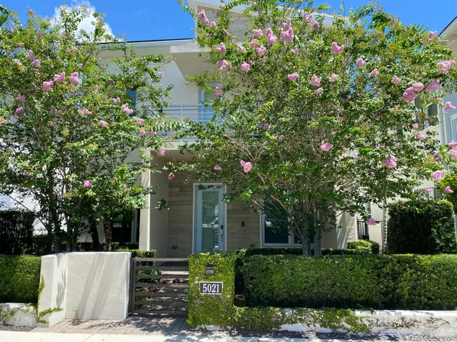 $1,599,000 | 5021 Grandiflora Road, Palm Beach Gardens, FL 33418